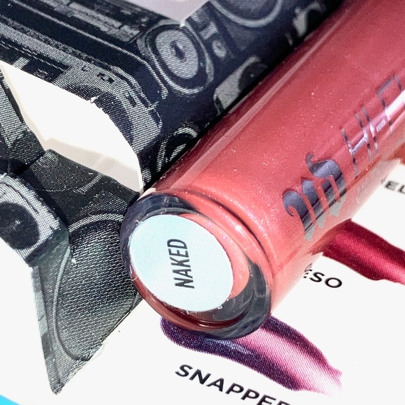 🎀 $9 - NAKED Urban Decay Hi-Fi Shine Ultra Cushion Lip Gloss Lipgloss Travel - Picture 6 of 12